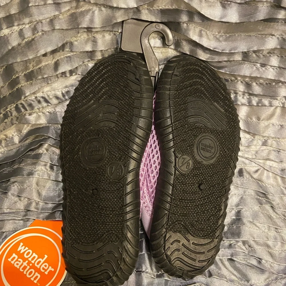 Wonder nation Purple Mesh Slip-On Water Shoes 7/8 toddler
